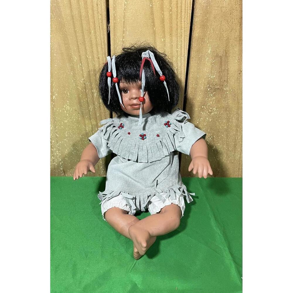 Vintage Sitting Native American Porcelain Doll "Bright 0377”